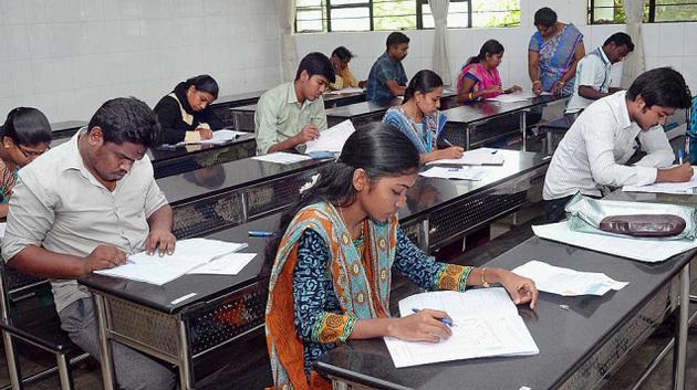 குரூப்-2 தேர்வு அறிவிப்பு நாளை வெளியீடு: சார்-பதிவாளர், நகராட்சி ஆணையர் உள்ளிட்ட பதவிகளுக்கு வாய்ப்பு!